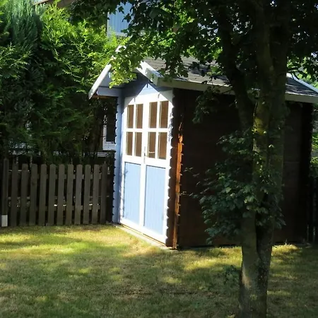 度假居 In Seelze With Swimming Pool *