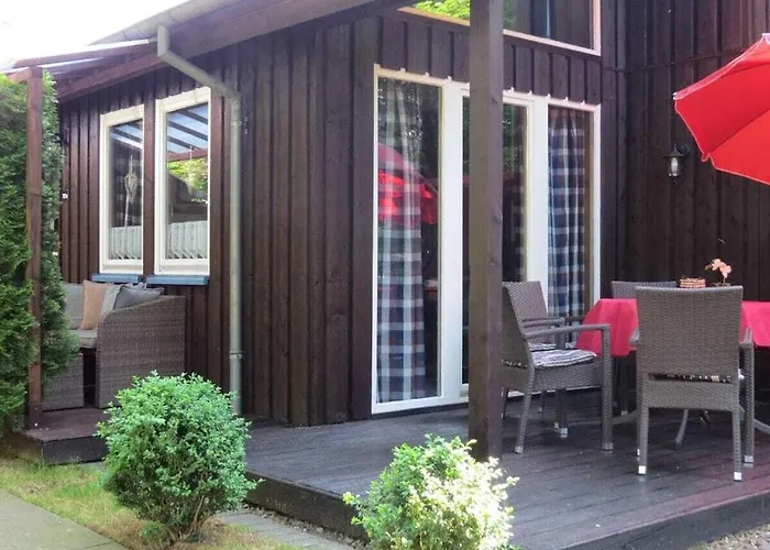 In With Swimming Pool Semesterbostad Seelze