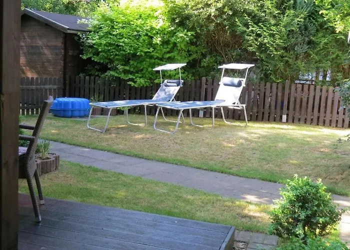 In With Swimming Pool Seelze